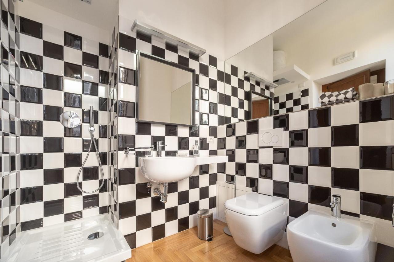 Lombardia40 Luxury Suites ローマ エクステリア 写真