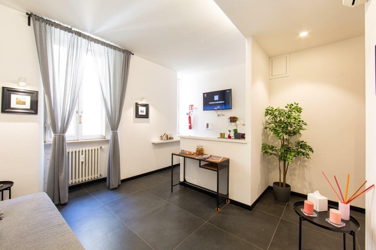 Lombardia40 Luxury Suites ローマ エクステリア 写真